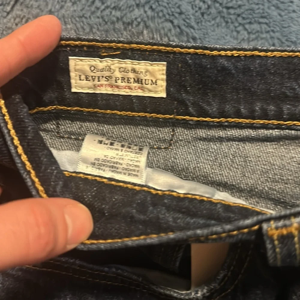 Levi’s Jeans - Picture 4 of 11